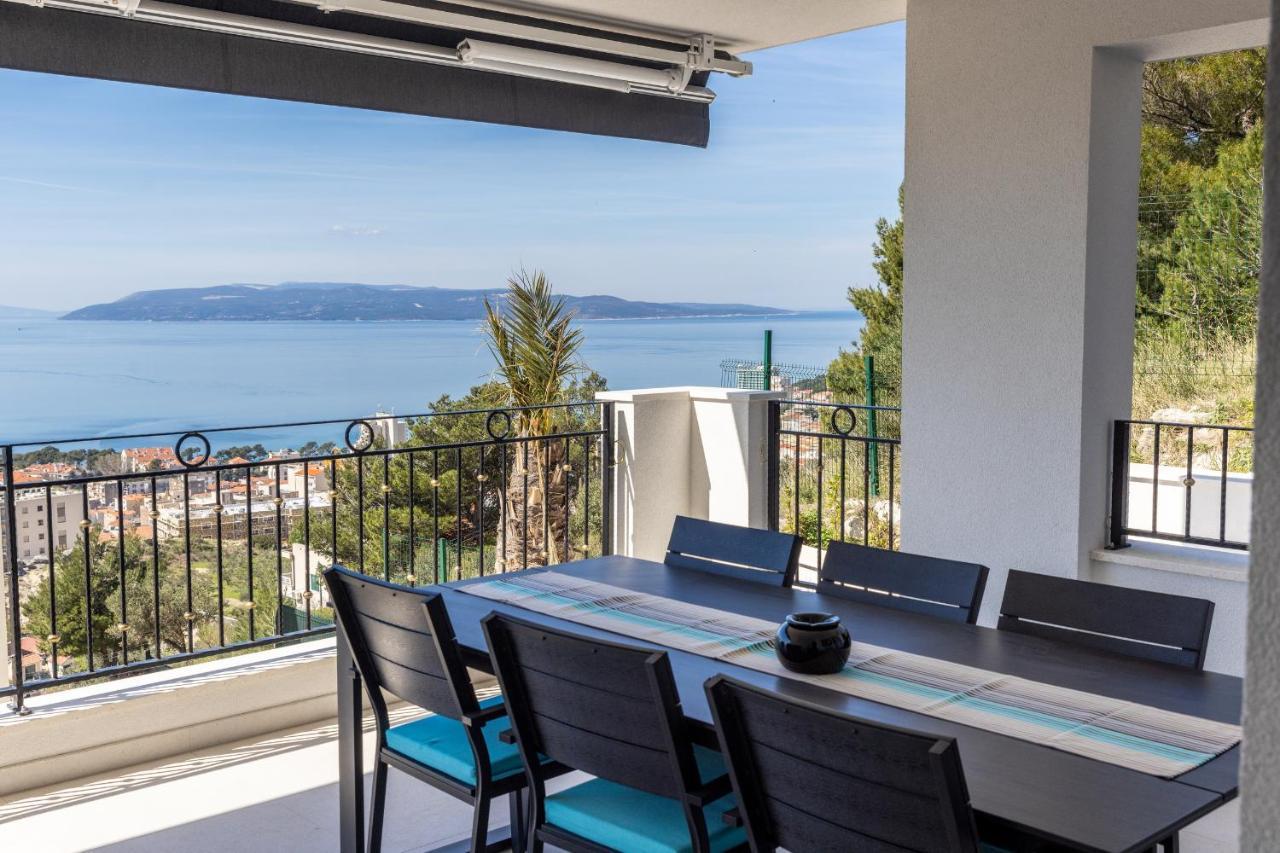 Villa Smaragd - Lapis - Luxury Apartment With Shared Pool Makarska Dış mekan fotoğraf