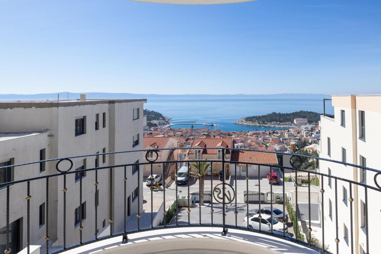 Villa Smaragd - Lapis - Luxury Apartment With Shared Pool Makarska Dış mekan fotoğraf